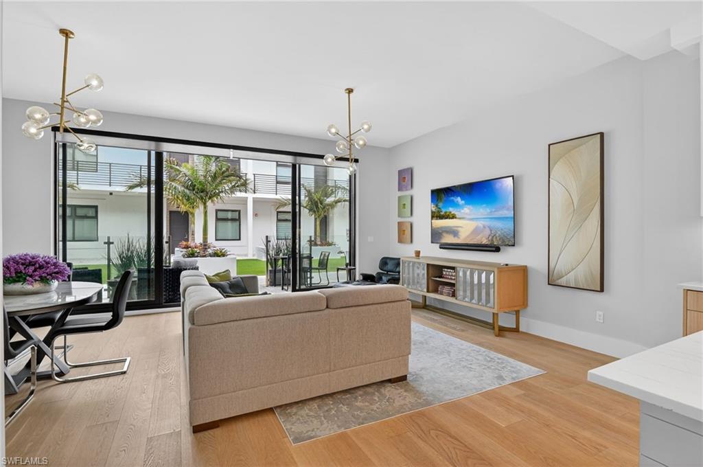 850 Central AVE # 208