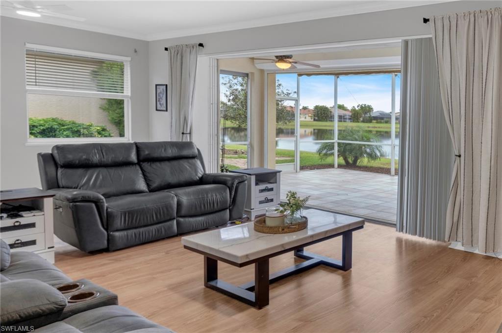 11239 Lakeland CIR