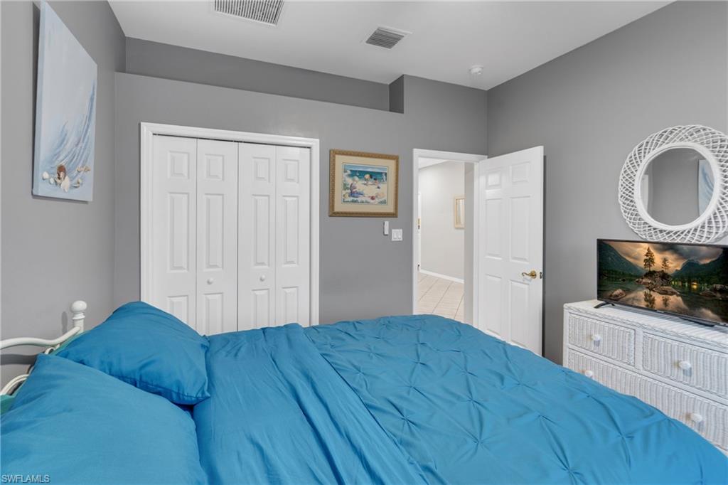 11239 Lakeland CIR