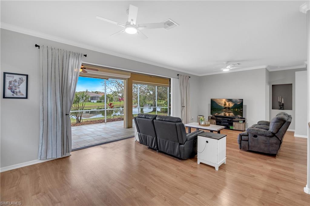 11239 Lakeland CIR