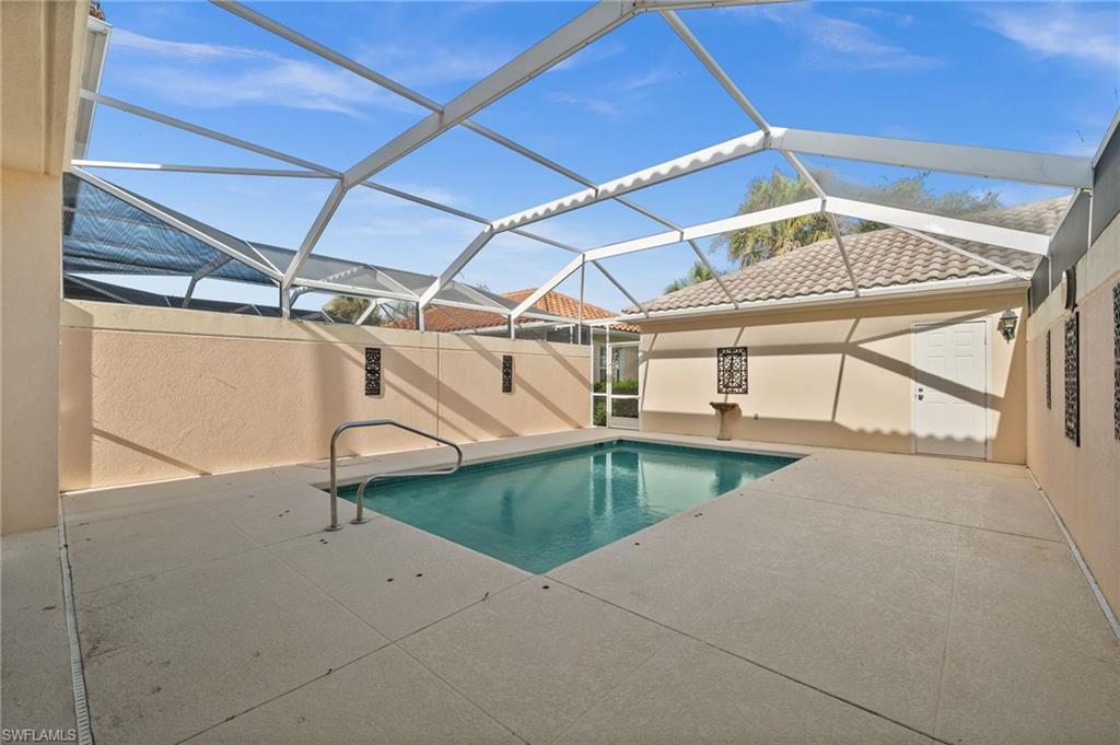 6072 Towncenter CIR