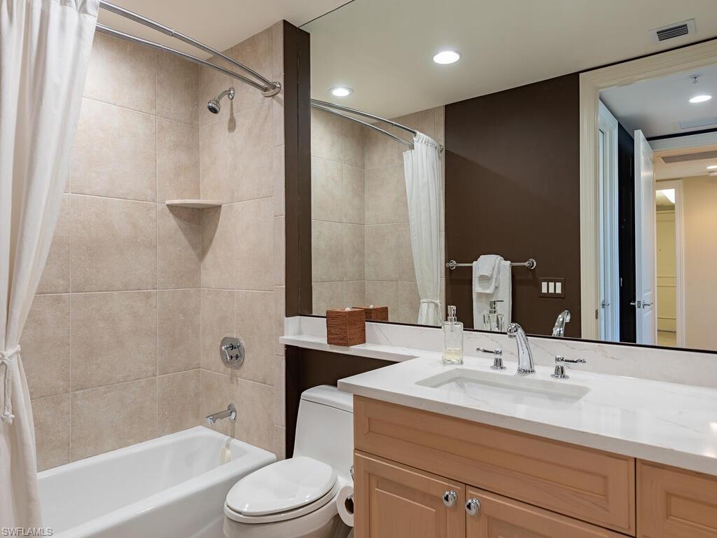 23850 Via Italia CIR # 403