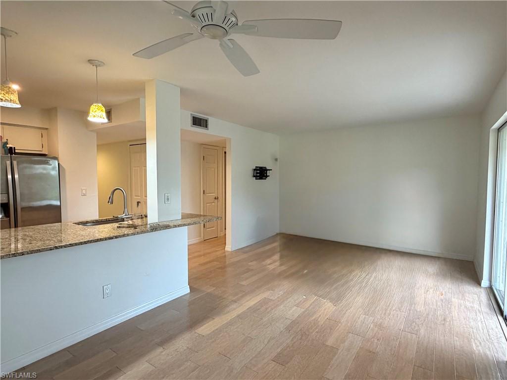 1001 Foxfire LN # 301