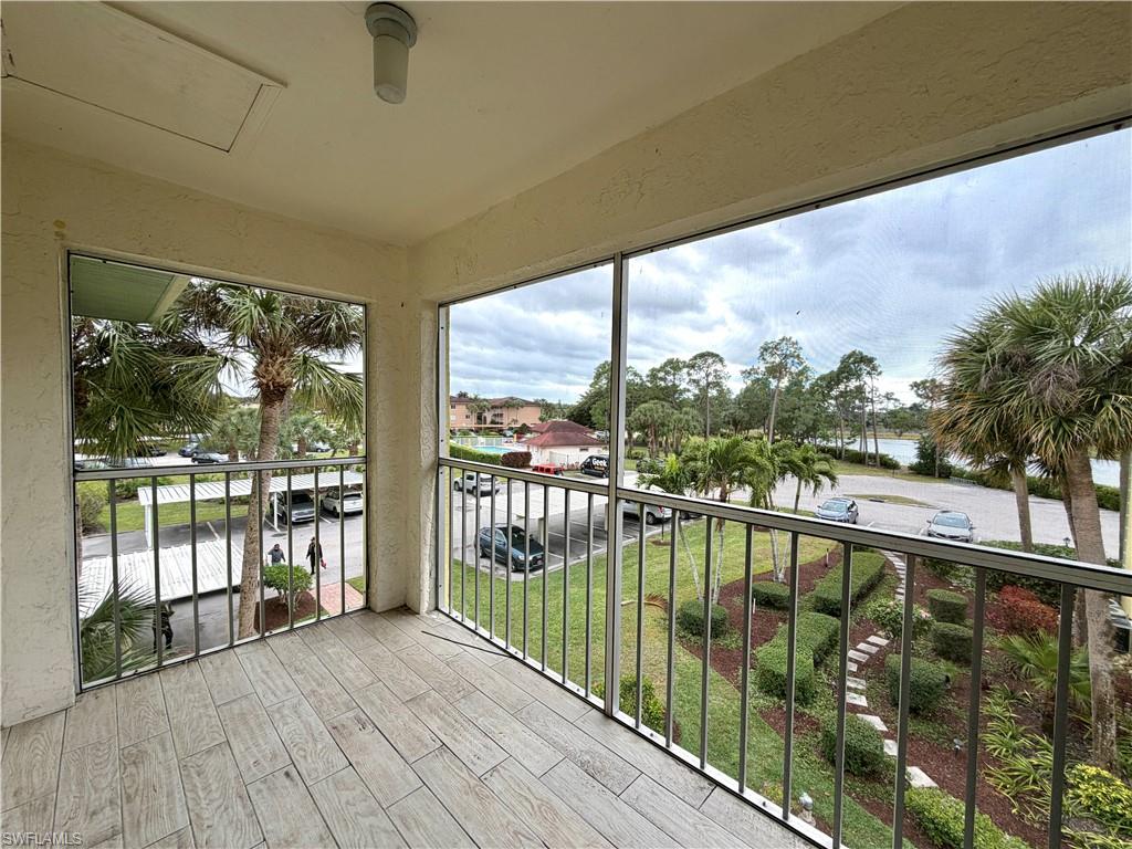 1001 Foxfire LN # 301