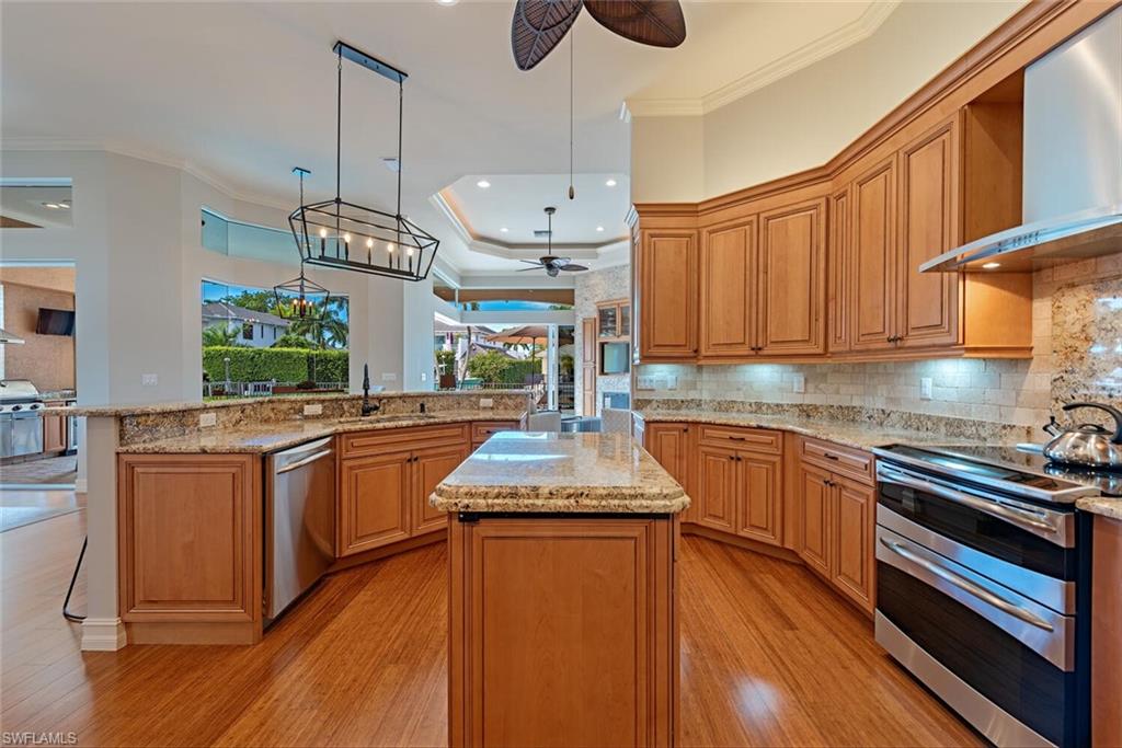 2360 SNOOK DR