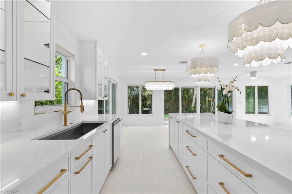 17 Knights Bridge RD