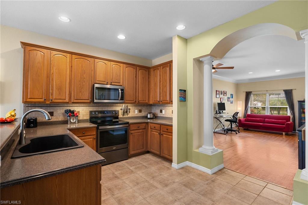 2780 Orange Grove TRL