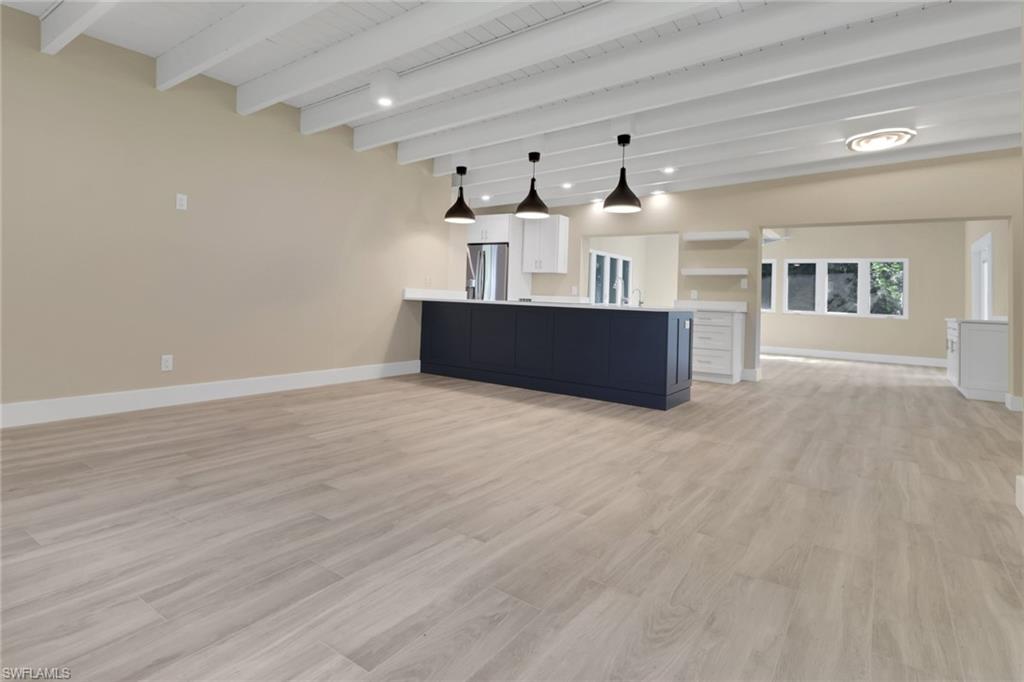 5150 Sand Dollar LN
