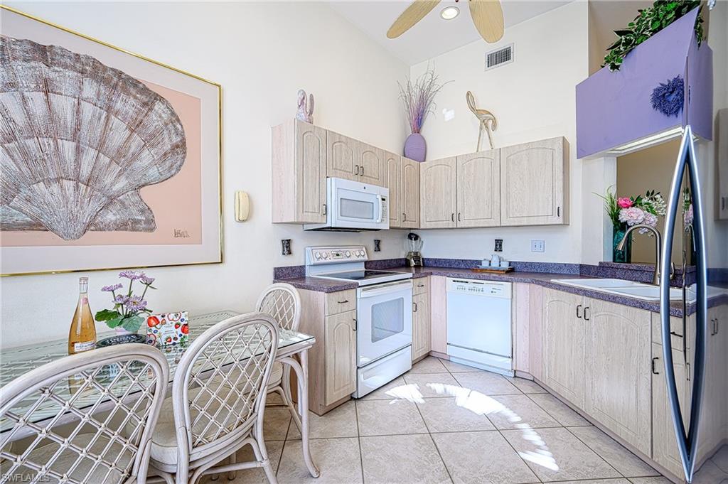 613 Beachwalk CIR J203