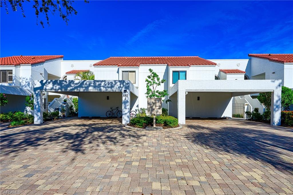 613 Beachwalk CIR J203