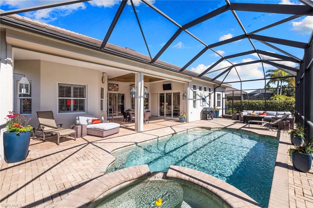 347 Saddlebrook LN