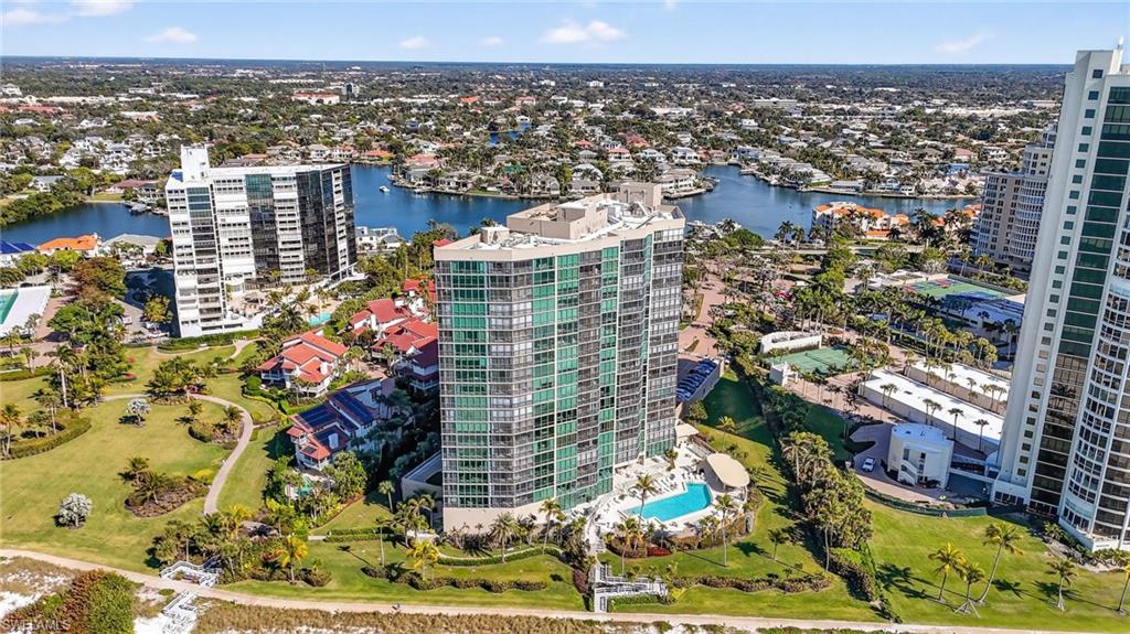 4651 Gulf Shore BLVD N # 607