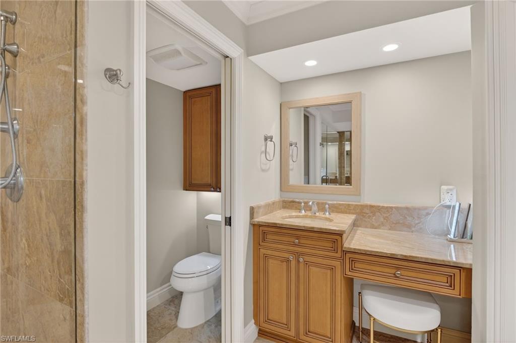 4651 Gulf Shore BLVD N # 607