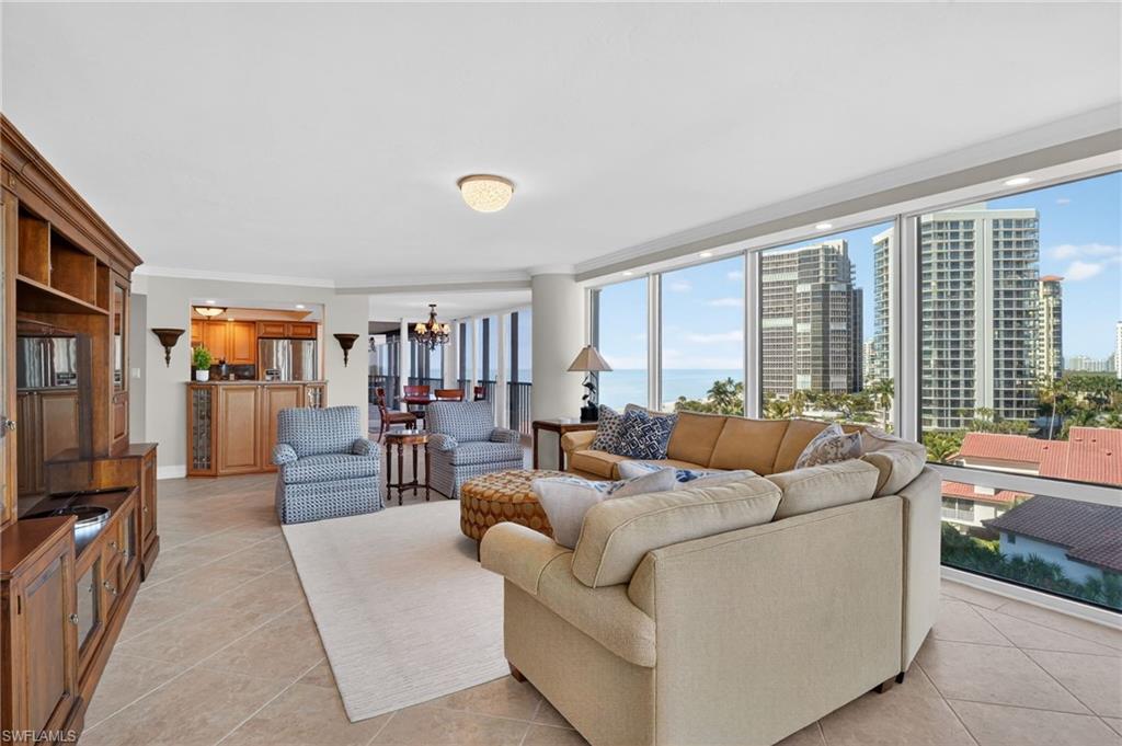 4651 Gulf Shore BLVD N # 607