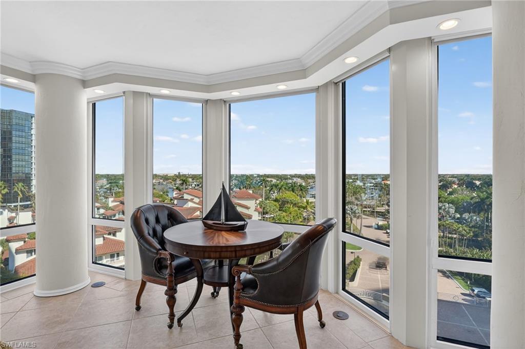 4651 Gulf Shore BLVD N # 607