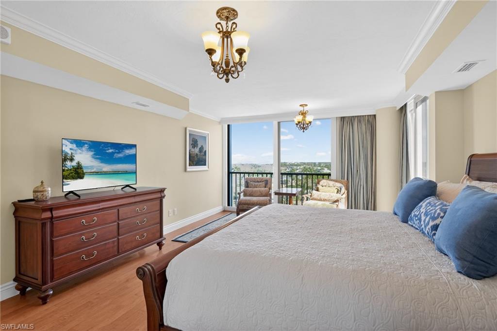 4651 Gulf Shore BLVD N # 607