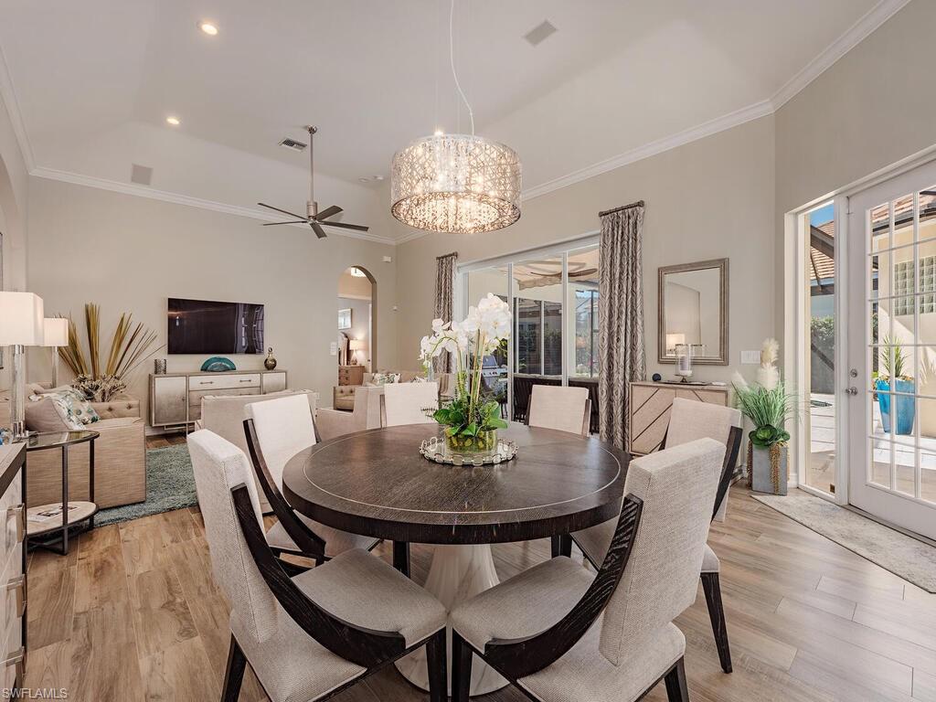 3613 Olde Cottage LN