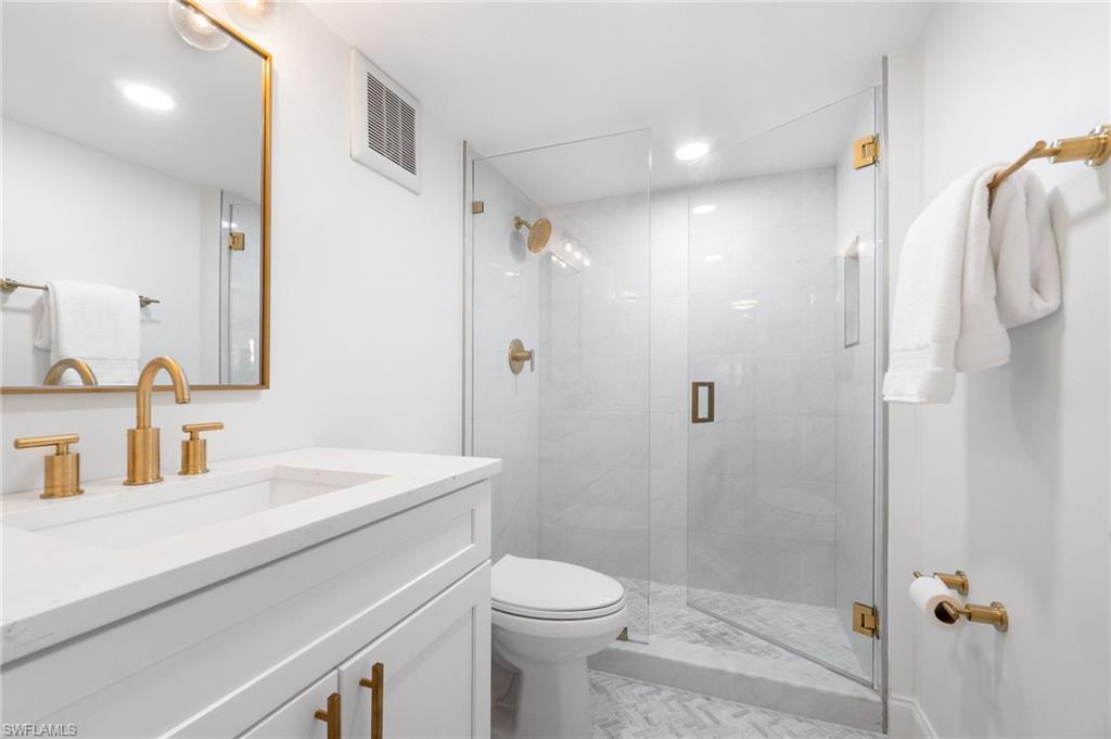 1222 Gordon DR # 2