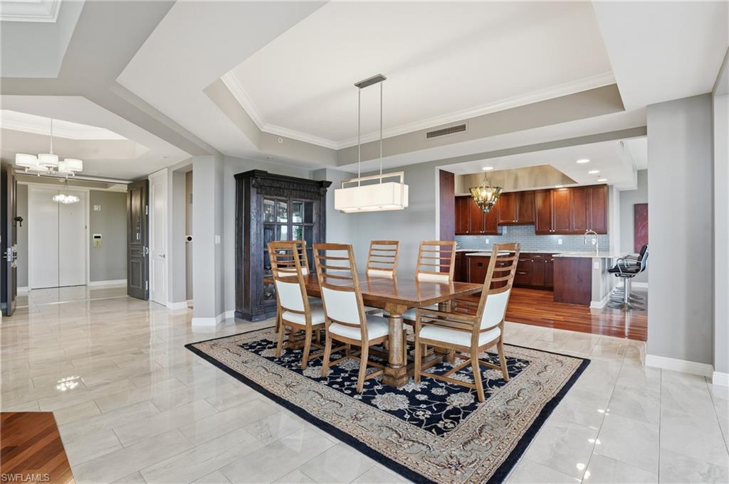 5051 Pelican Colony BLVD # 301