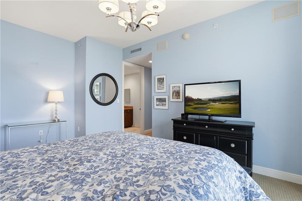 5051 Pelican Colony BLVD # 301