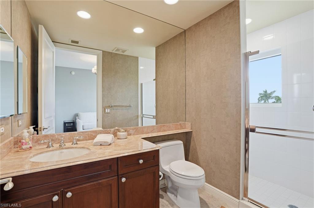 5051 Pelican Colony BLVD # 301