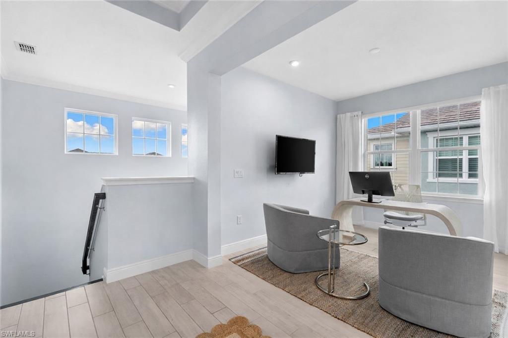 4620 Arboretum CIR 201