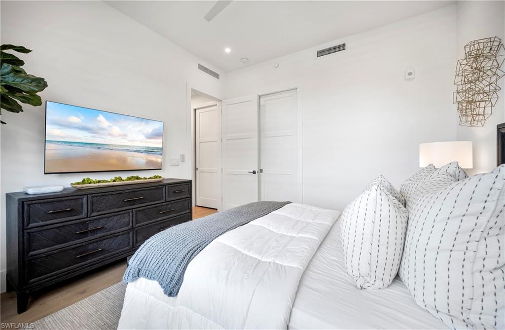 850 Central AVE # 209
