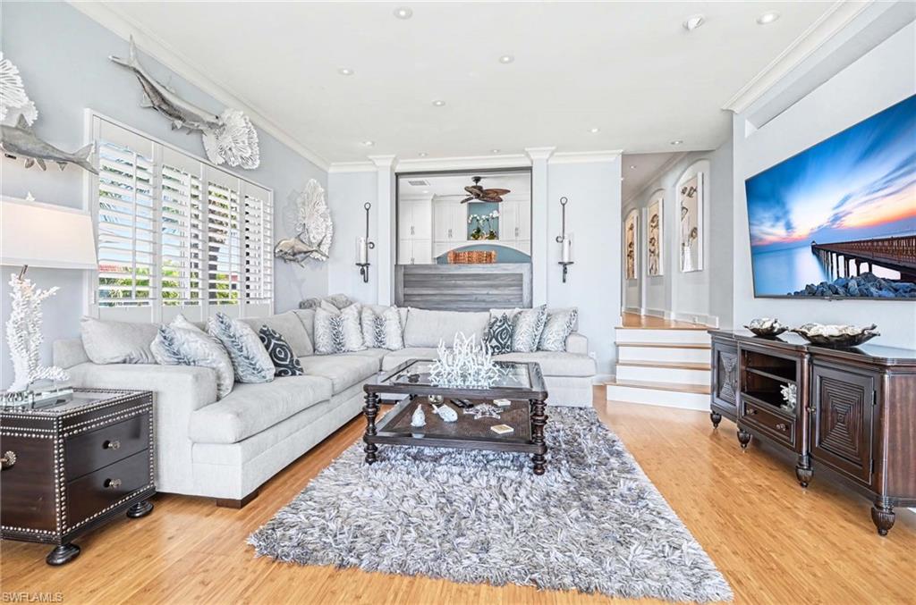 2206 Gulf Shore BLVD N # 2 Unit: G-2