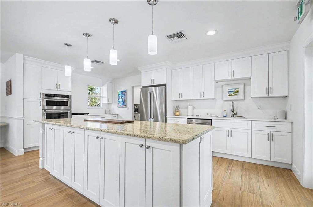 2206 Gulf Shore BLVD N # 2 Unit: G-2