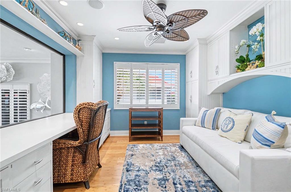 2206 Gulf Shore BLVD N # 2 Unit: G-2