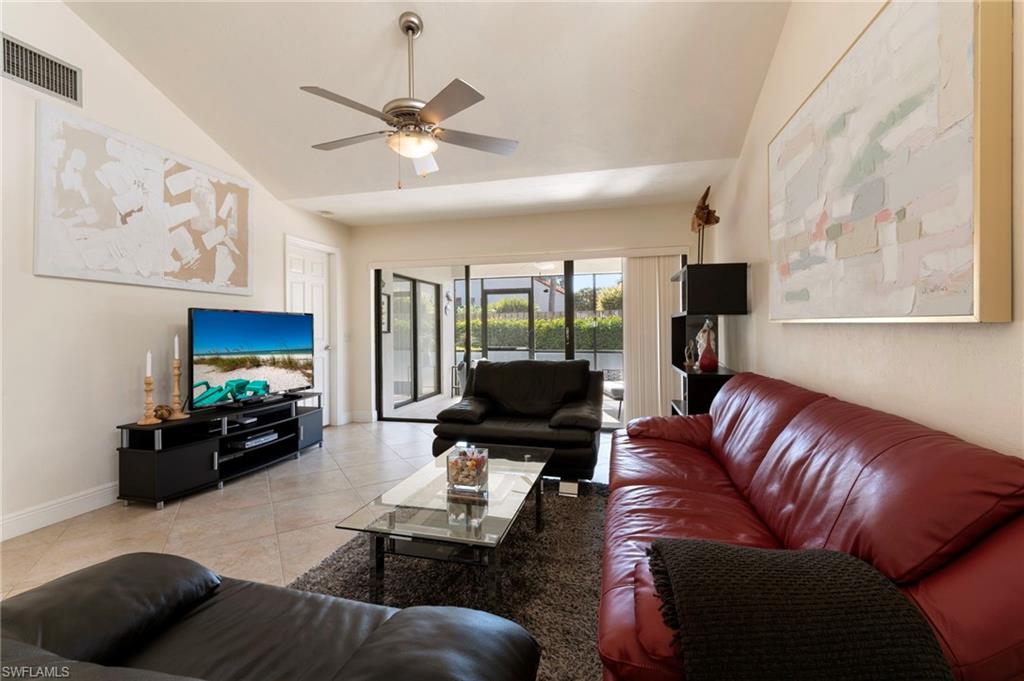 515 Beachwalk CIR