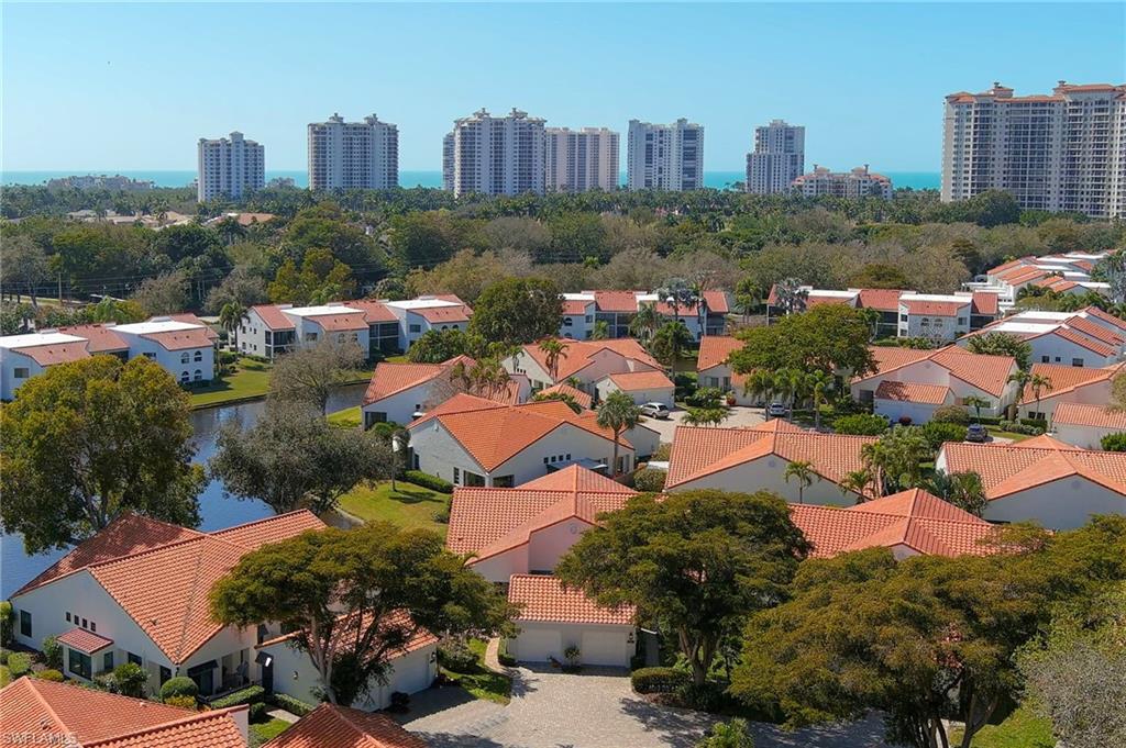 515 Beachwalk CIR