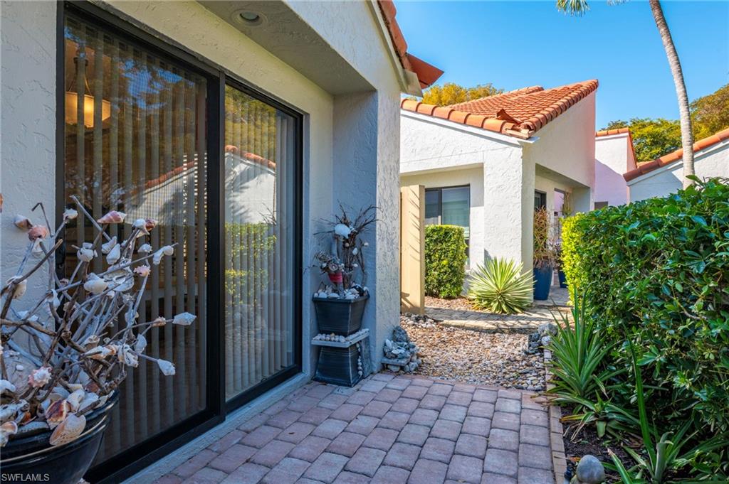 515 Beachwalk CIR
