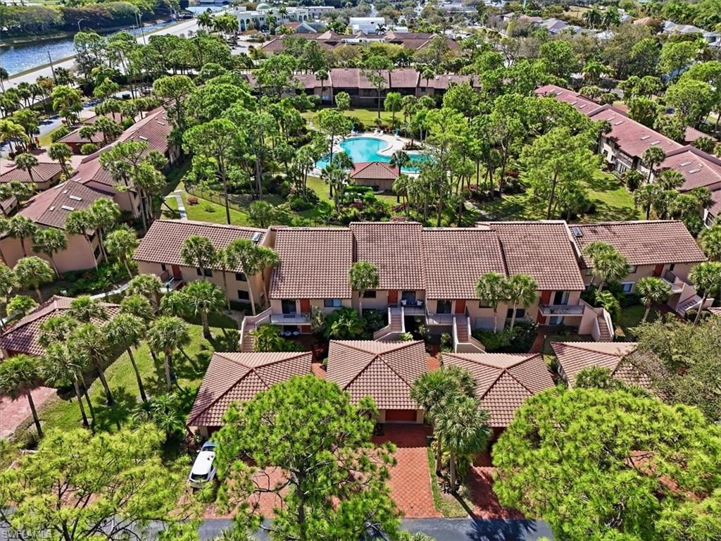 3219 Horse Carriage WAY # 303