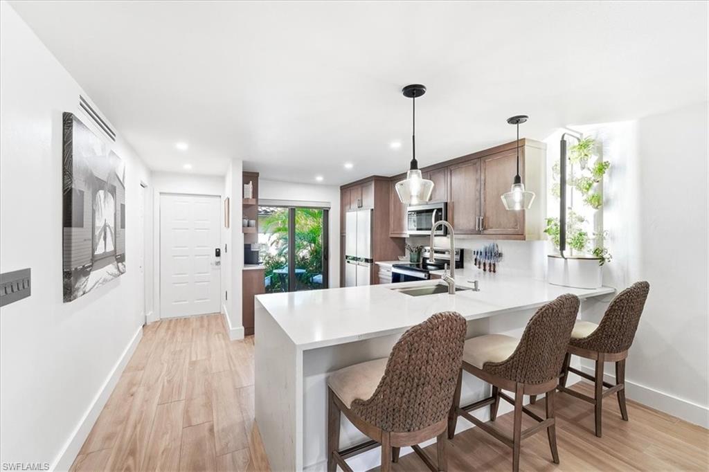 3219 Horse Carriage WAY # 303