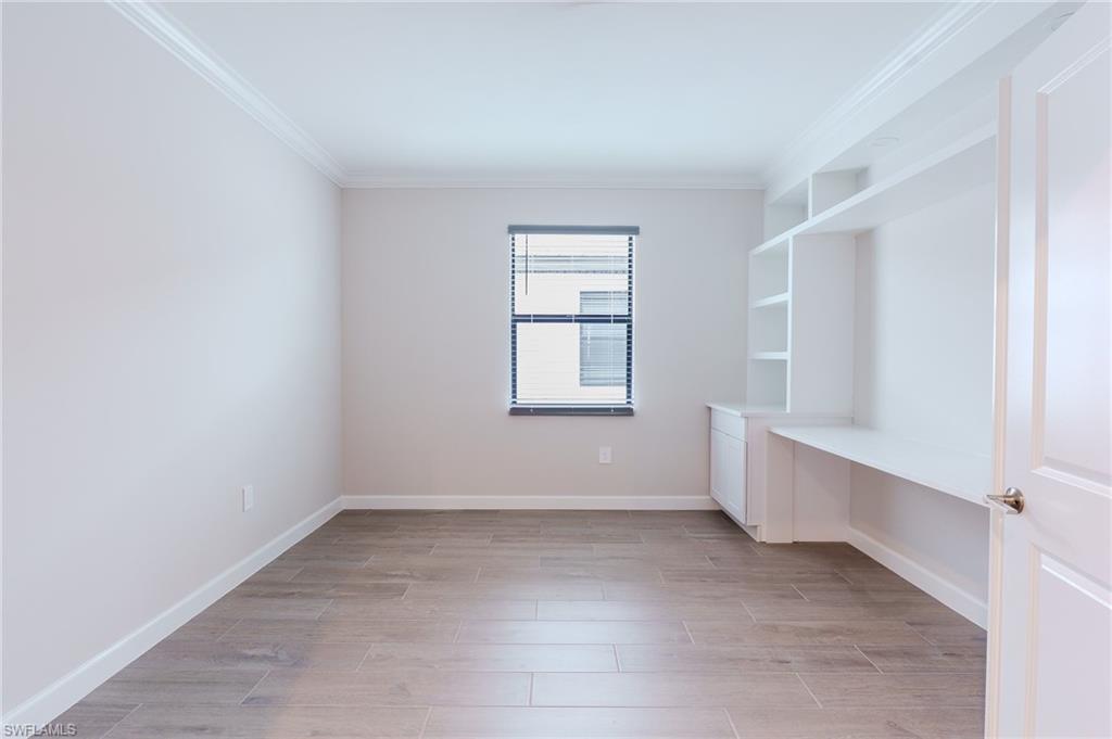 21085 Verawood LOOP