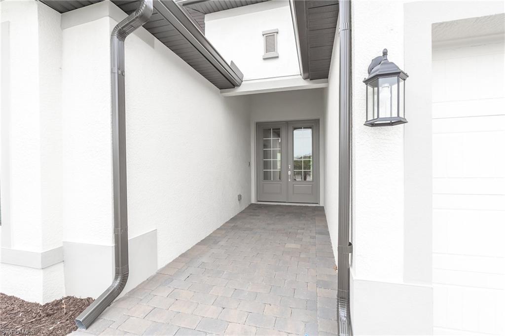 21085 Verawood LOOP