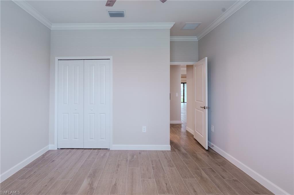 21085 Verawood LOOP
