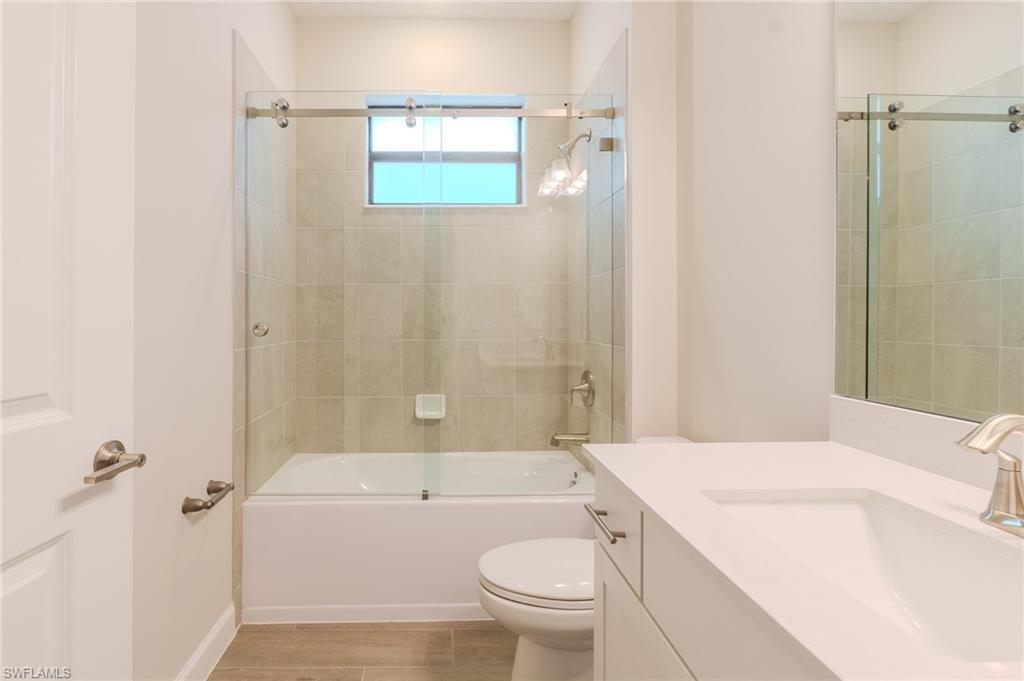 21085 Verawood LOOP