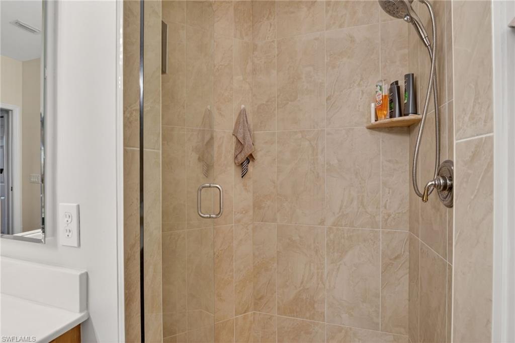 3913 Forest Glen BLVD # 201