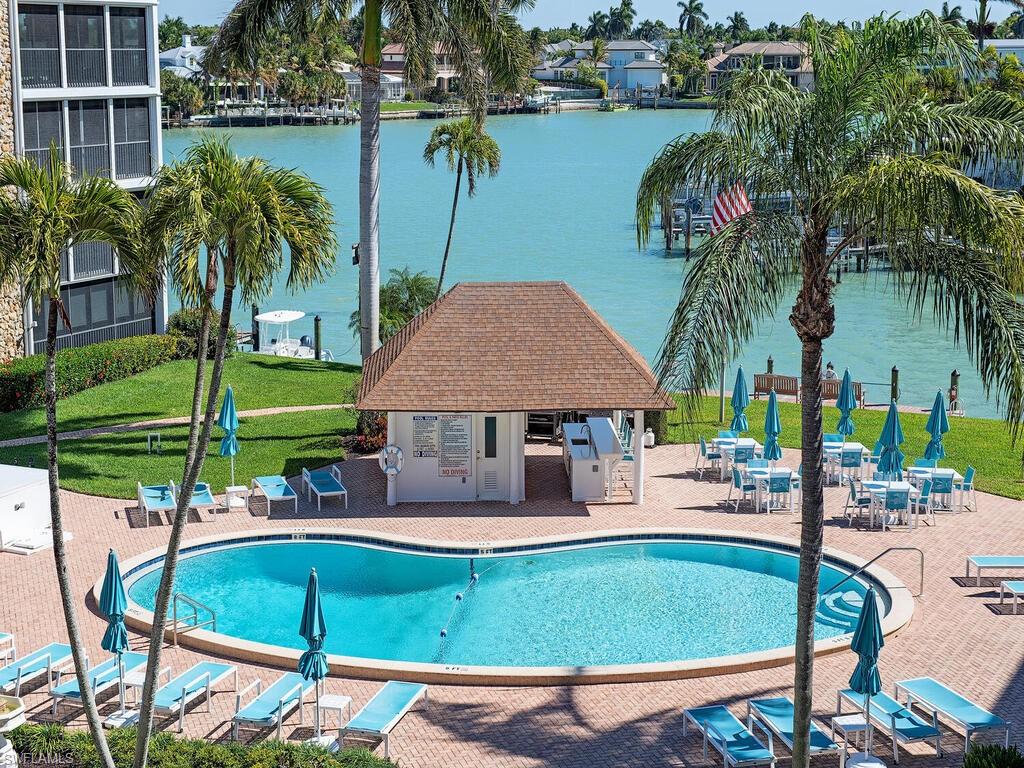 2900 GULF SHORE BLVD N # 410