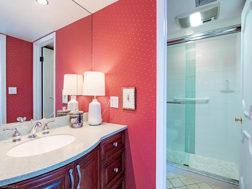 2900 GULF SHORE BLVD N # 410