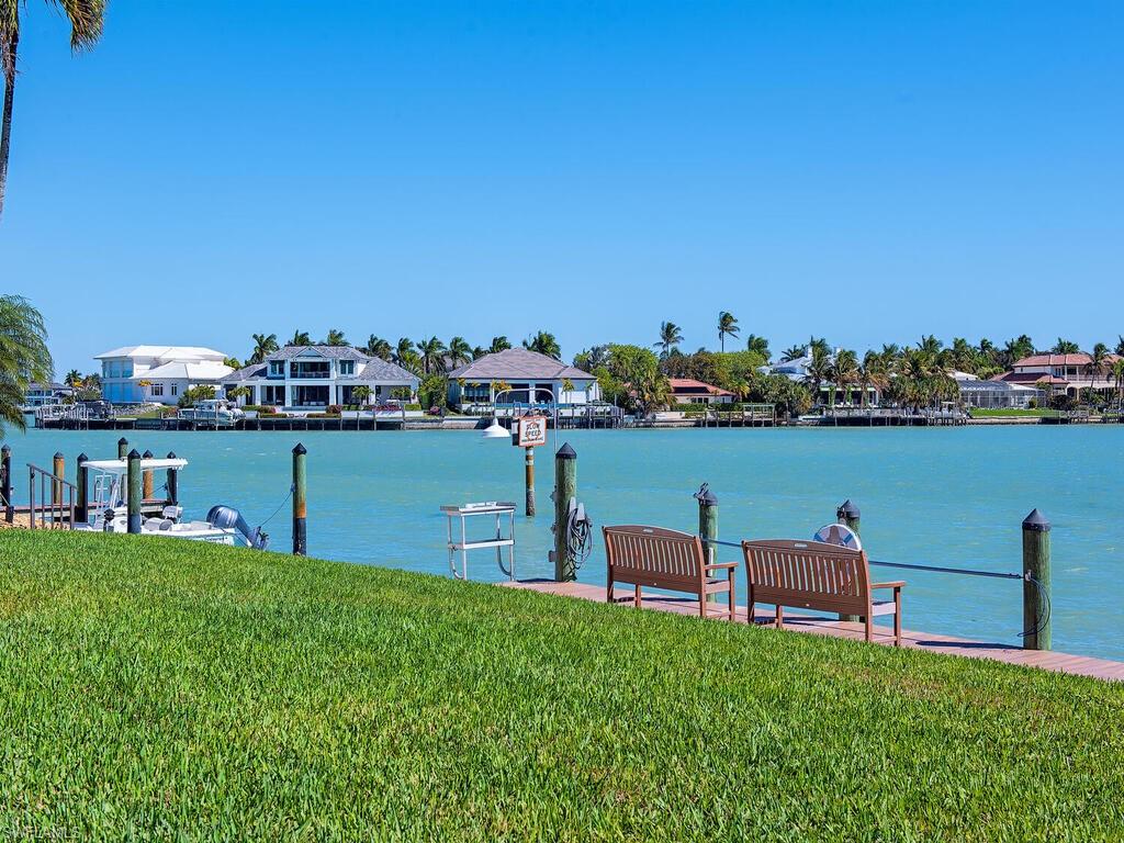 2900 GULF SHORE BLVD N # 410