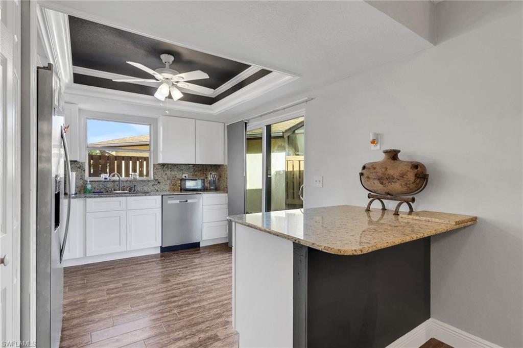 6436 Royal Woods DR