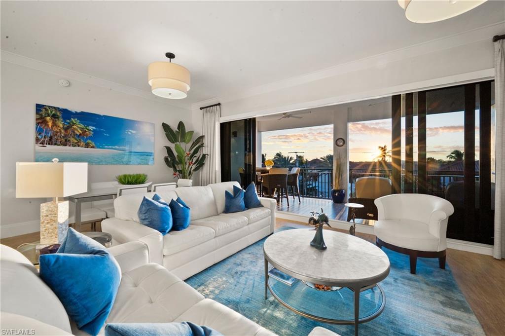 1035 3rd AVE S # 407