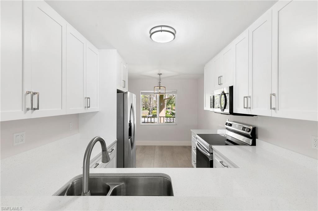 520 Augusta BLVD # B204