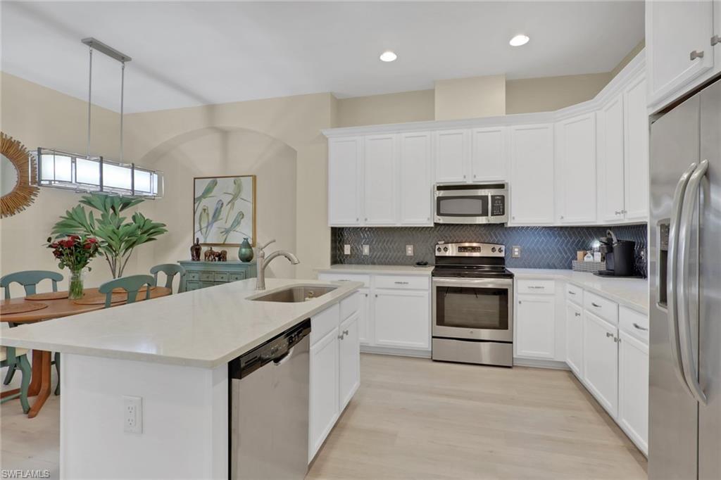 9524 Isla Bella CIR