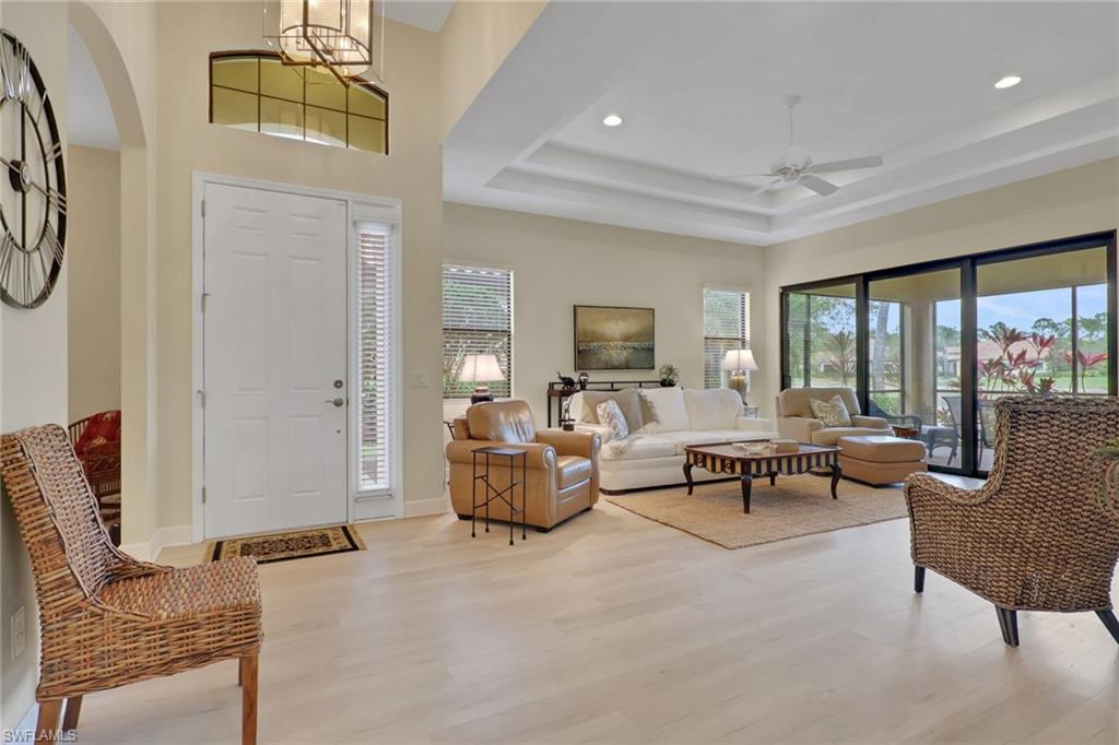 9524 Isla Bella CIR