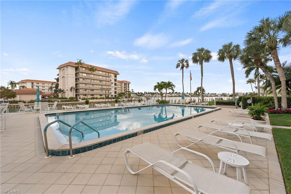 2880 GULF SHORE BLVD N # 410