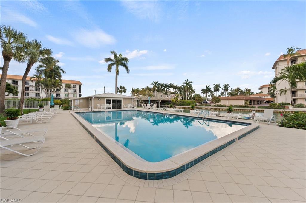 2880 GULF SHORE BLVD N # 410